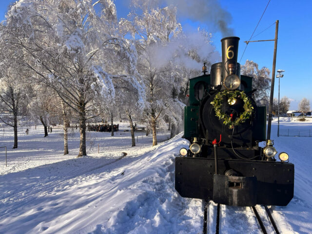 Nikolausfahrt zum Spielplatz Wiesenrain - 11:00, 14:00 und 16:30 Uhr nikolausfahrt